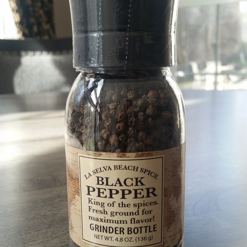 Black Pepper Grinder
